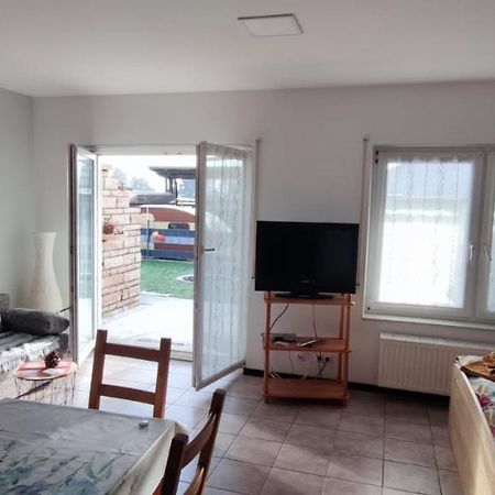 Pension Und Ferienwohnung Walther シュトルコウ エクステリア 写真